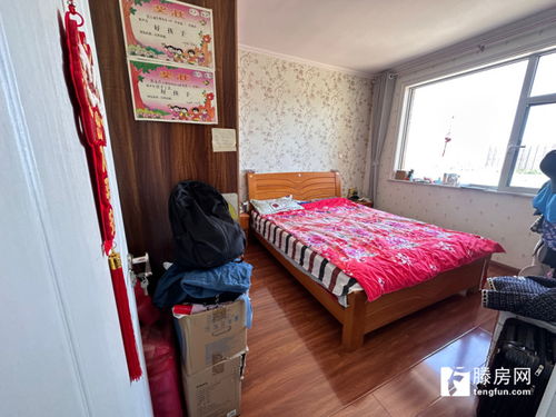 城北 陽(yáng)光國(guó)際三期,中間12樓,精裝修,文化路實(shí)小對(duì)過(guò),客廳朝陽(yáng),大陽(yáng)臺(tái),三室兩廳,帶儲(chǔ)藏室,有證 滕州二手房出售