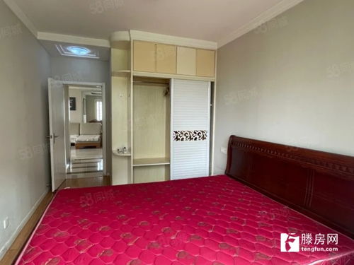 城東匯龍和諧康城C區(qū) 三室兩廳精裝二手房，證滿五年，僅售106.6萬(wàn)